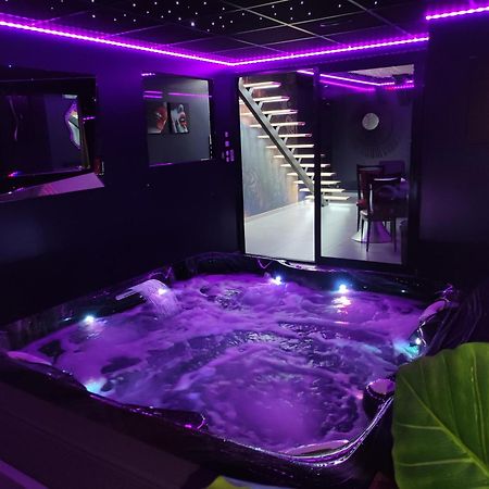 Espace Evasions Loft Love Love Room Тулуза Екстериор снимка