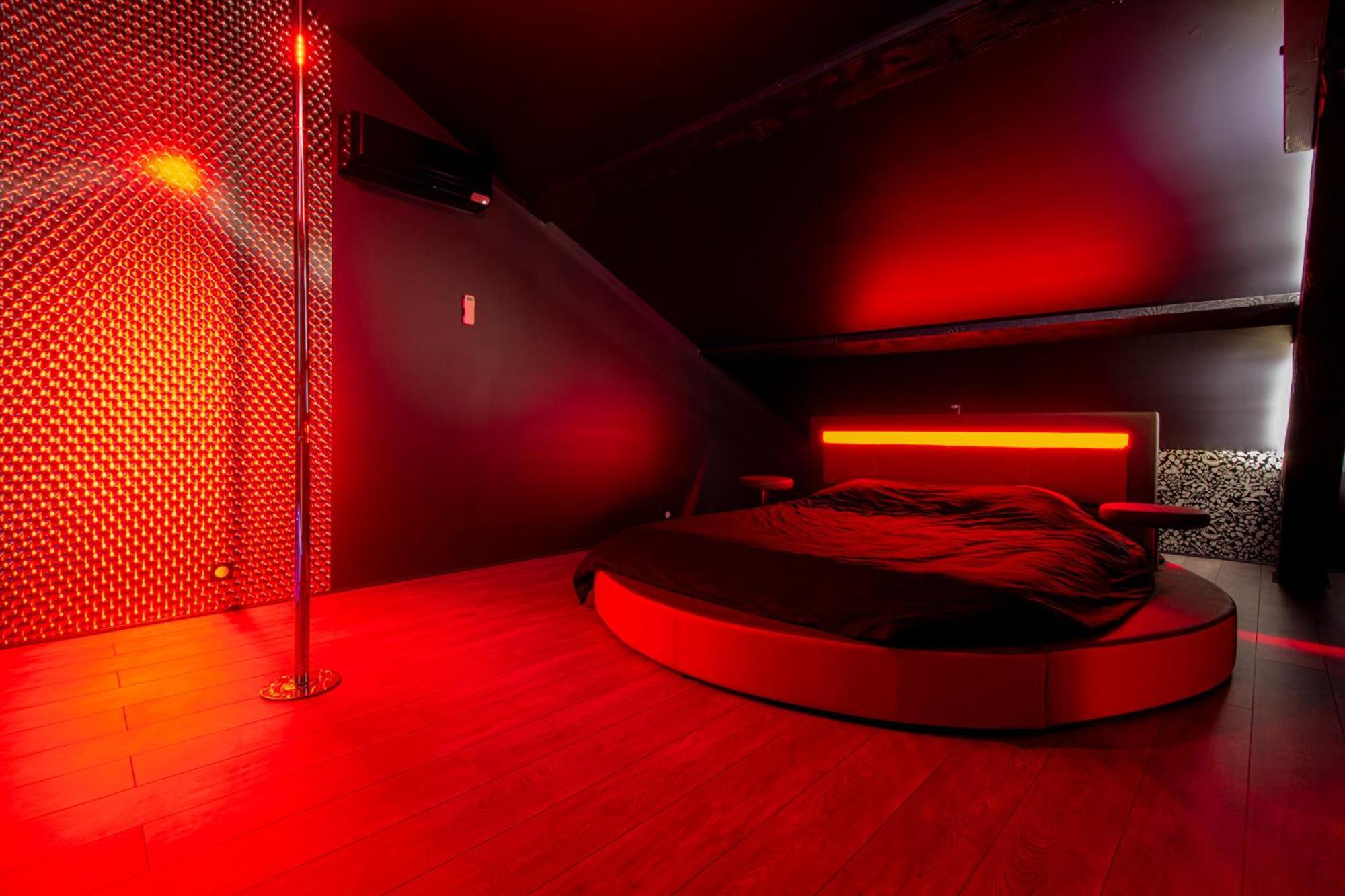 Espace Evasions Loft Love Love Room Тулуза Екстериор снимка